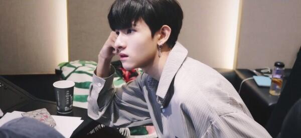 7 Penyanyi Solo Ini Ternyata Mantan Trainee Produce 101