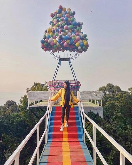 Inilah Tempat Wisata Bogor Pas Banget Untuk Weekend Atau Tahun Baru !!!