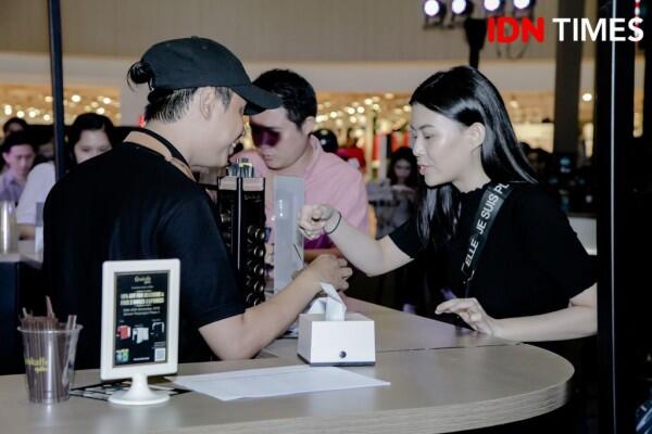 Yuk, Ngopi Gratis Bareng Hamish Daud di Tunjungan Plaza!