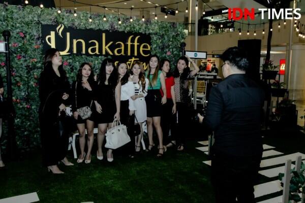 Yuk, Ngopi Gratis Bareng Hamish Daud di Tunjungan Plaza!