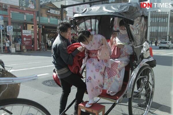 Asyiknya Ikut Rickshaw Tour, Naik Becak Tarik ala Bangsawan Jepang