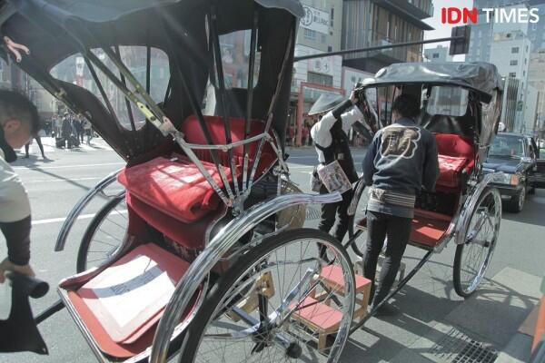 Asyiknya Ikut Rickshaw Tour, Naik Becak Tarik ala Bangsawan Jepang