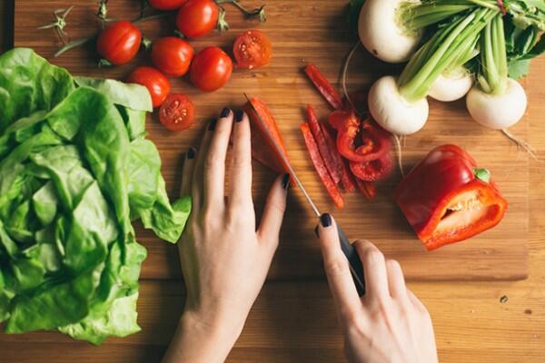 Aduh, 7 Kesalahan Ini Sering Kita Lakukan Saat Masak Sayur!