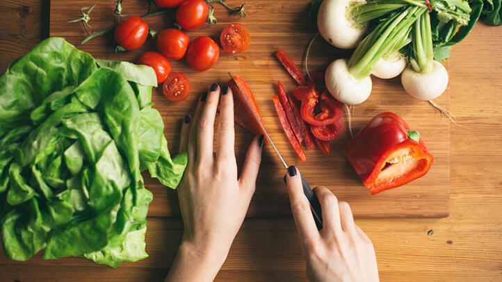 Aduh, 7 Kesalahan Ini Sering Kita Lakukan Saat Masak Sayur!