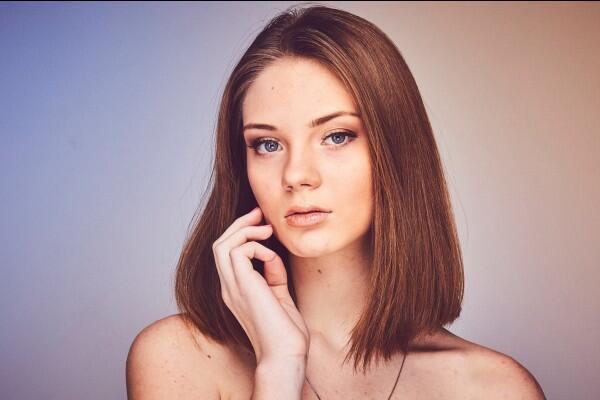 7 Cara Makeup Natural yang Mudah Diaplikasikan Para Pemula