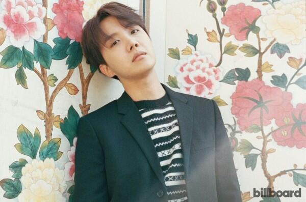 Moodmakers, 7 Idol KPop Ini Selalu Bisa Menceriakan Suasana!