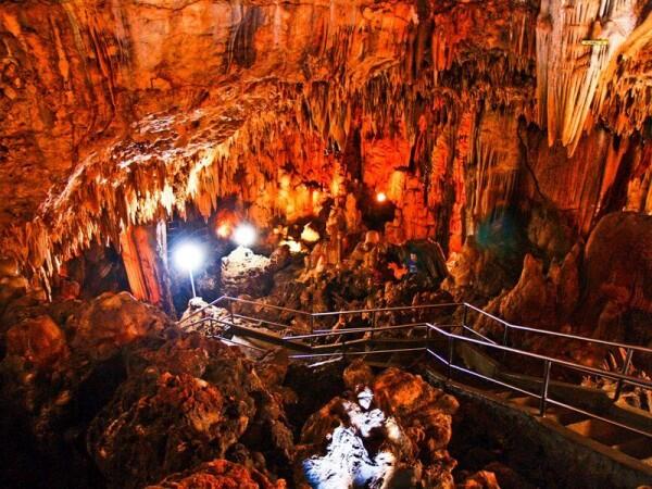 Eksotis Hingga Ekstrim, 5 Goa di Pacitan Ini Patut Kamu Jelajahi