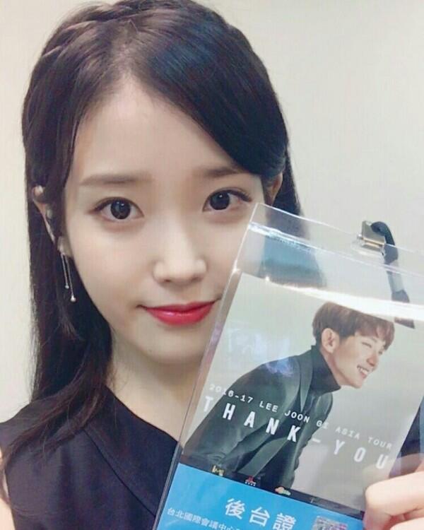 Bak Pasangan Kekasih, 7 Momen IU & Joon Gi ini Bikin Baper Abis