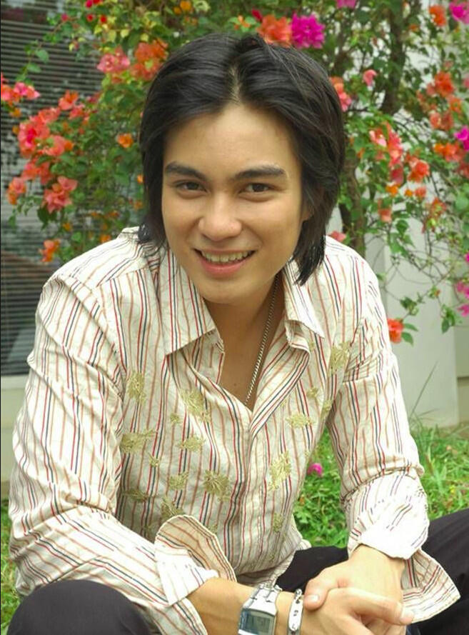 Transformasi dan Momen Lain Pernikahan 'Presiden Jomblo' Baim Wong yang Kacau Sih