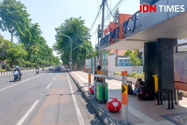27 Potret Pengalaman Seru Naik Suroboyo Bus, Kamu Sudah Pernah?