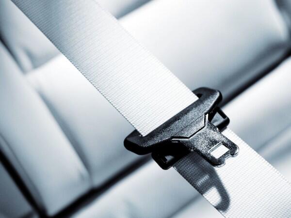 Jangan Asal! Berikut 7 Tips Menggunakan Seat Belt yang Baik & Benar