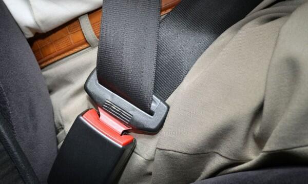 Jangan Asal! Berikut 7 Tips Menggunakan Seat Belt yang Baik & Benar