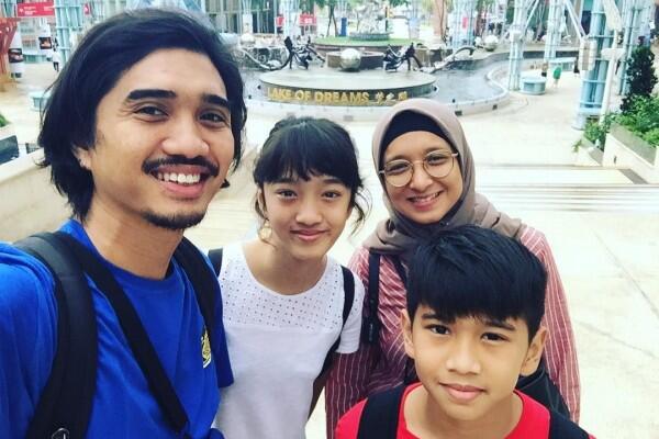 10 Seleb Pria Ini Mantap Menikah Sebelum 25 Tahun, Berani Berkomitmen!