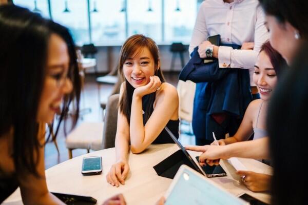 7 Sisi Tersembunyi Cewek Pisces yang Mengagumkan