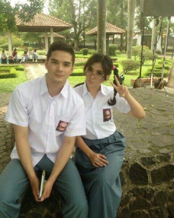 Berdarah Jepang, Ini 10 Potret Mayang Naomi yang Bikin Pangling!