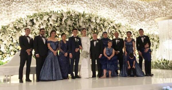 10 Potret Syahdu Resepsi Pernikahan Baim Wong dan Paula Verhoeven