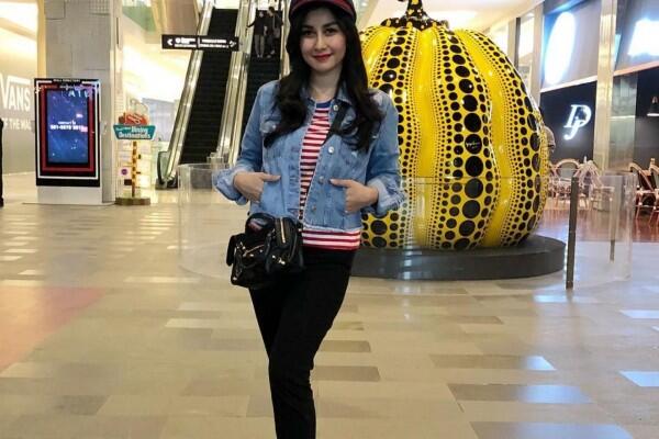 13 Harga Tas Mewah Nisya Ahmad, Adik Raffi Ahmad yang Hitz Abis!