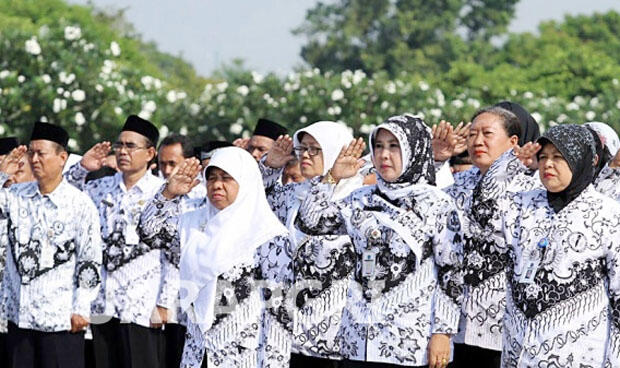 Guru Honorer Apakah Sama Dengan Guru Donorer? Selamat Hari Guru Nasional