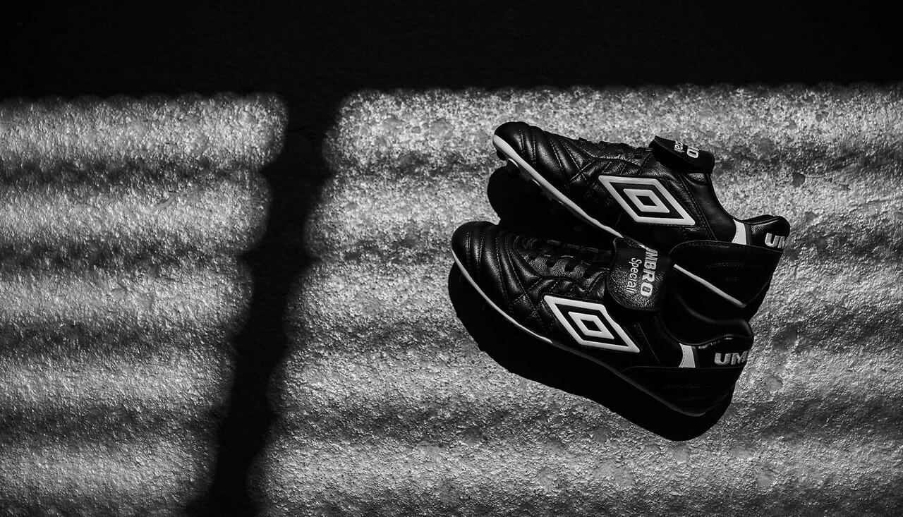 Nih Gan, Deretan Sepatu Bola Terlaris di Black Friday 2018