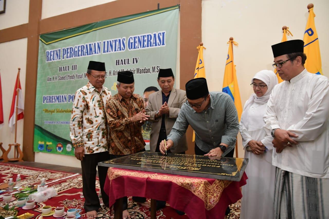Resmikan Pondok Pemuda PMII, Menpora: Tempat Ini Harus Bermanfaat