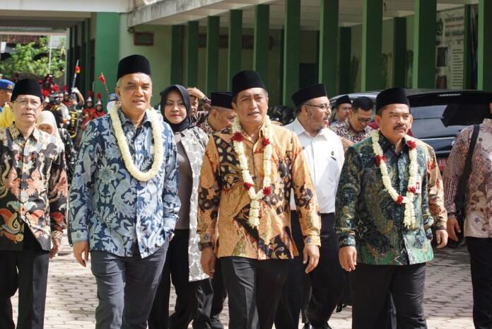 Madrasah Diharap Bisa Ikut Tangkal Pengaruh Negatif Medsos