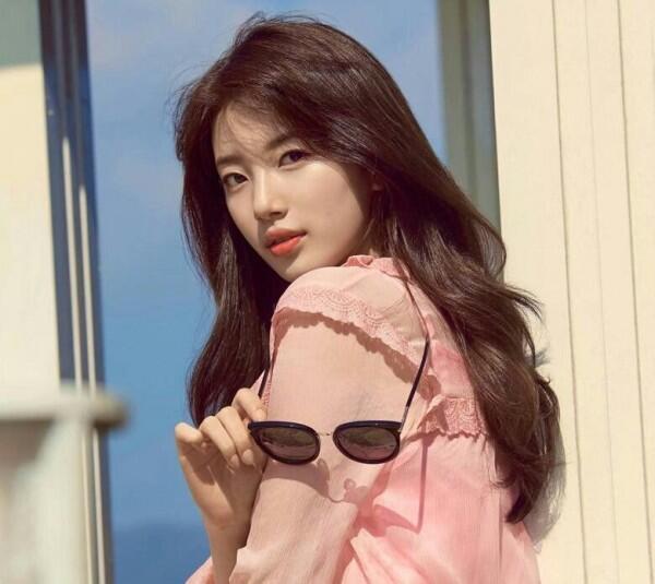 7 Gaya Fashion ala Seleb Korea Biar Feeds Instagram Kamu Makin Hits