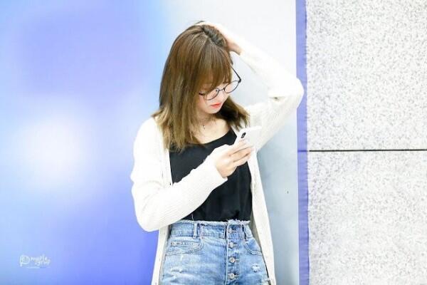 7 Gaya Fashion ala Seleb Korea Biar Feeds Instagram Kamu Makin Hits
