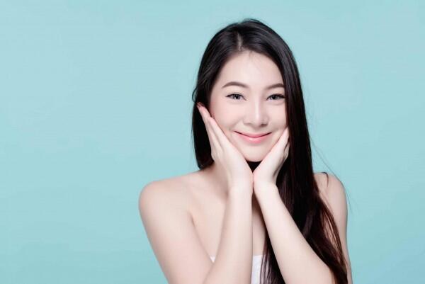 Skincare 101: AHA vs. BHA, Apa Perbedaannya?