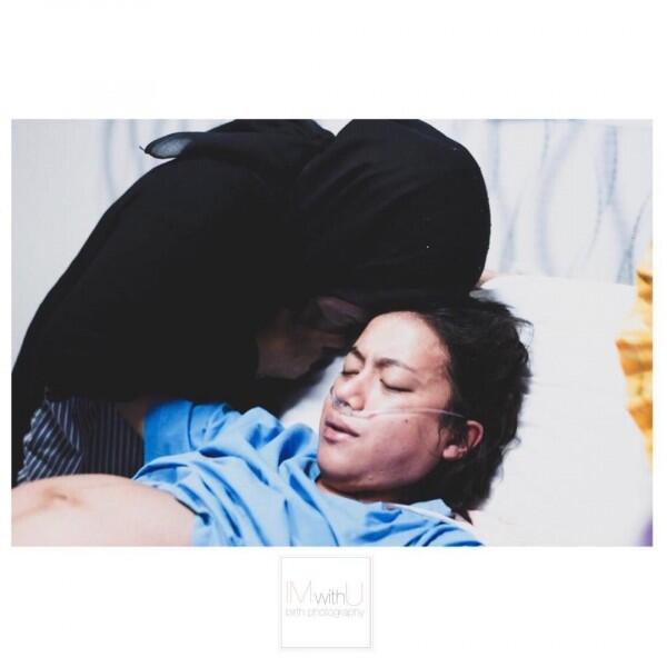 20 Foto Menyentuh Ini Bukti Kasih Sayang Seorang Ibu Begitu Besar