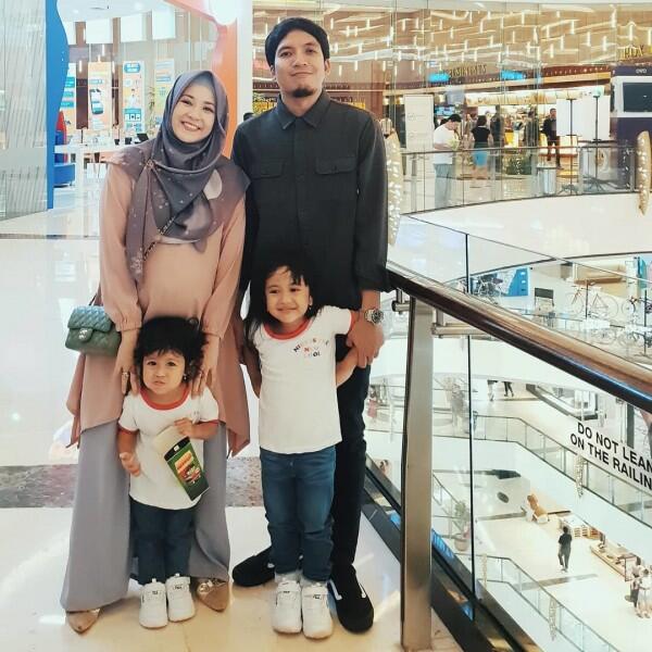 10 Potret Natasha Rizky yang Buktikan Bumil Juga Bisa Tampil Modis Lho