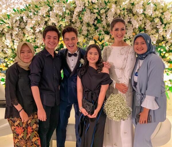 Adu Fashion Artis Hadiri Resepsi Baim-Paula, Siapa Nih Paling Kece?