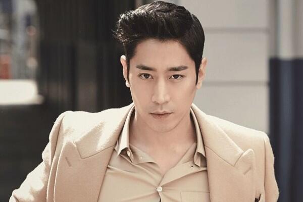 Rapper & Aktor Kece, Ini 5 KDrama Terbaik Eric Mun yang Gak Ngebosenin