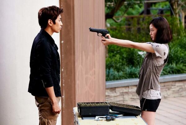 Rapper & Aktor Kece, Ini 5 KDrama Terbaik Eric Mun yang Gak Ngebosenin