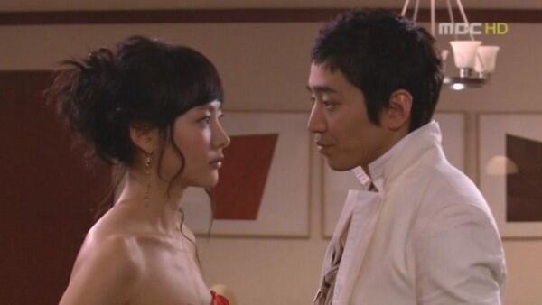 Rapper & Aktor Kece, Ini 5 KDrama Terbaik Eric Mun yang Gak Ngebosenin