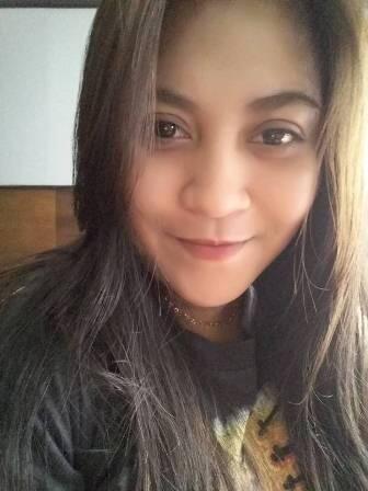 Sehabis cekcok, Agnes nekat gantung diri di kamar pacarnya. Lidahnya melet