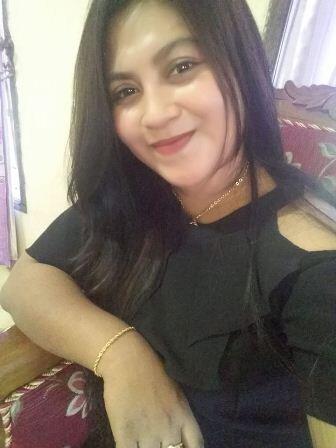 Sehabis cekcok, Agnes nekat gantung diri di kamar pacarnya. Lidahnya melet