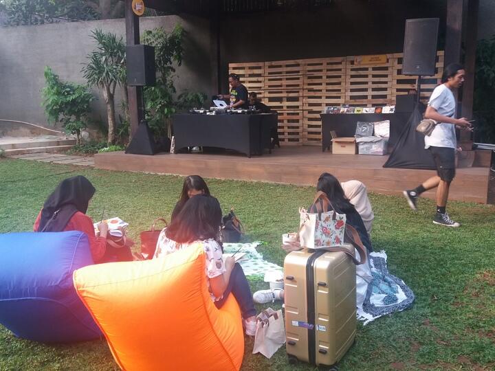 Menikmati Weekend Dengan Suguhan Art, Music, dan Movie di Sore Hore Vol. 1