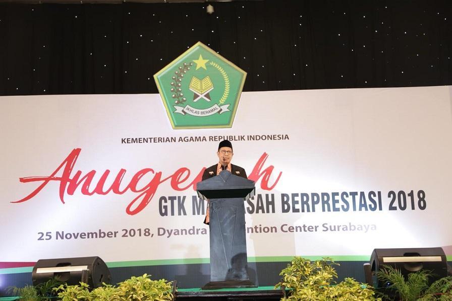 Menag Ajak Guru Madrasah Junjung Moderasi Beragama dan Mendidik dengan Cinta