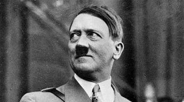 6 Fakta Lucu Adolf Hitler