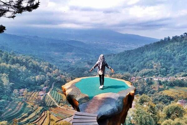 Instagramable Banget! 7 Gardu Pandang dengan View Menawan di Malang