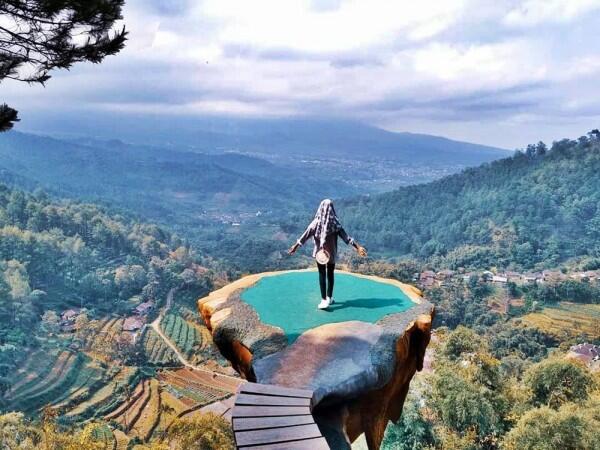 Instagramable Banget! 7 Gardu Pandang dengan View Menawan di Malang