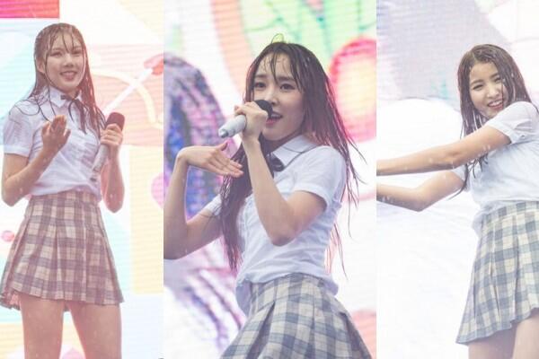 Meski Diguyur Hujan, 5 Girlgroup Ini Tetap Tampil Hingga Selesai