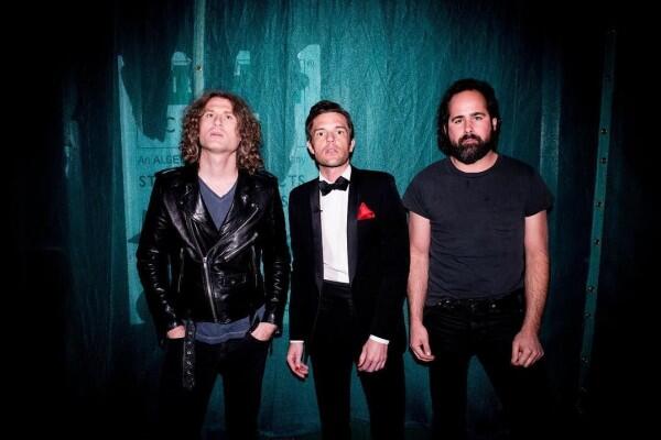 6 Lagu Hits The Killers yang Bikin Teringat Masa-Masa Tanpa Beban