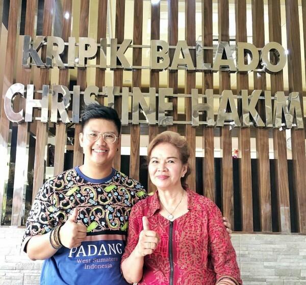 Terlihat Lebih Kurus, Ini 10 Foto Terbaru Ricky Cuaca yang Makin Kece!
