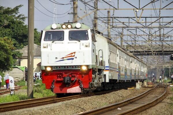 5 Kereta Api yang Bisa Mengantarkanmu Travelling ke Banyuwangi