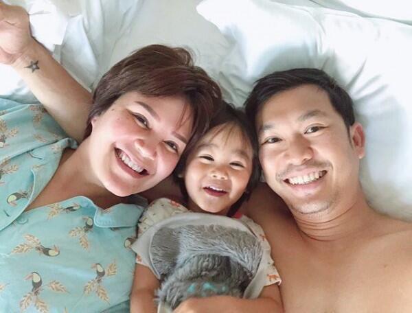 14 Tahun Sejak "Sexy, Naughty, Bitchy", 10 Potret Terbaru Tata Young