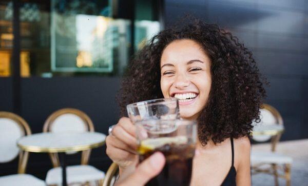 Duh! 6 Kebiasaan Ini Ternyata Bikin Kulitmu Cepat Rusak