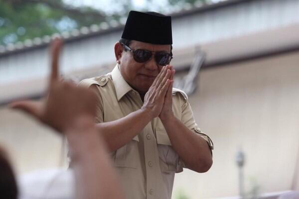 Begini Cara Prabowo-Sandiaga Mengambil Hati Millennials