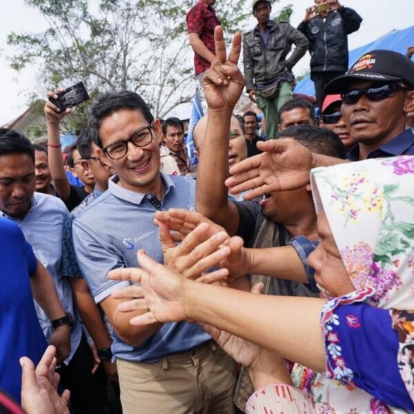 Begini Cara Prabowo-Sandiaga Mengambil Hati Millennials