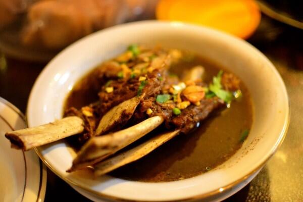 Bikin Anget, Yuk Santap 5 Kuliner Berkuah Khas Sulawesi Selatan Ini